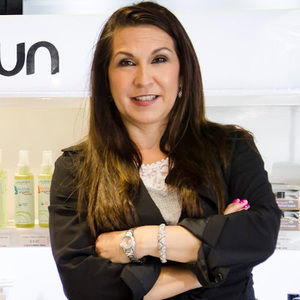 Meet your Posher, Natalie